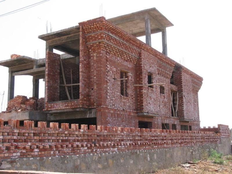 How to build a house? Now bricks will also become more expensive! | घर कसे बांधणार? आता विटाही महागणार!