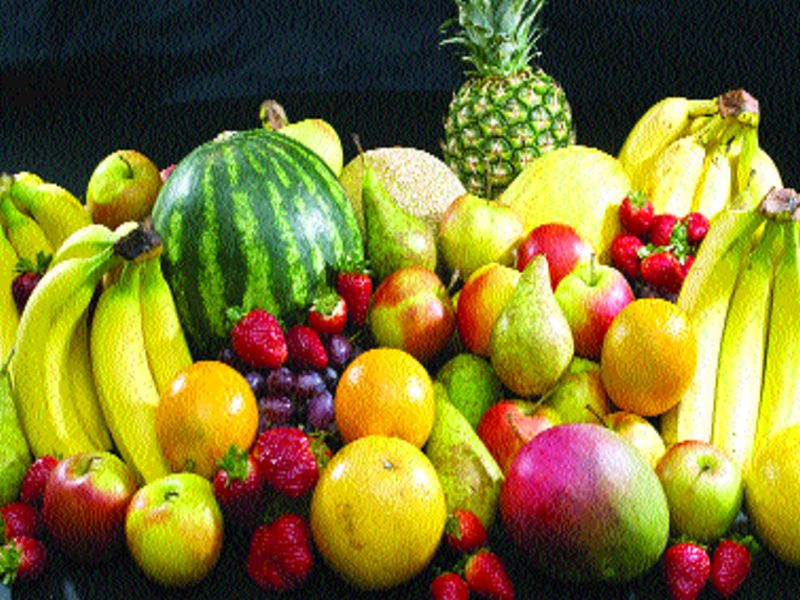 In the fruit market, the arrival of orange and coconut increased | फळ मार्केटमध्ये संत्रा, मोसंबीची आवक वाढली