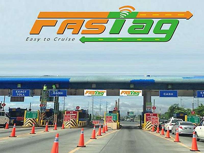 Fastag on all toll noses by the end of the month; Double toll if not profitable | महिनाअखेरपर्यंत सर्व टोल नाक्यांवर होणार फास्टॅग; लाभ न घेतल्यास दुप्पट टोल