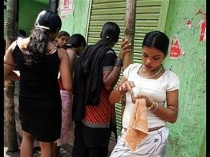 Not a single prostitute in Gangajmuna has been rehabilitated in the last 10 years | गेल्या १० वर्षांत झाले नाही गंगाजमुना वस्तीतील एकाही वारांगनेचे पुनर्वसन