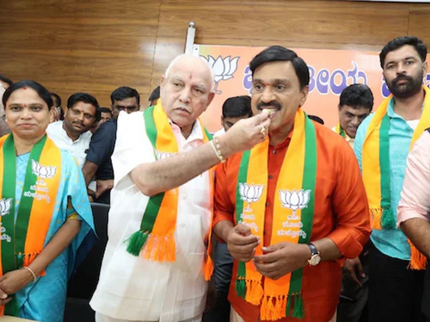 Karnataka's Controversial strong leader's G. Janardan Reddy homecoming in BJP, as soon as the formalities of joining the party are completed, he said... | वादग्रस्त बलाढ्य नेत्याची भाजपामध्ये घरवापसी, पक्ष प्रवेशाची औपचारिकता पूर्ण होताच म्हणाले…