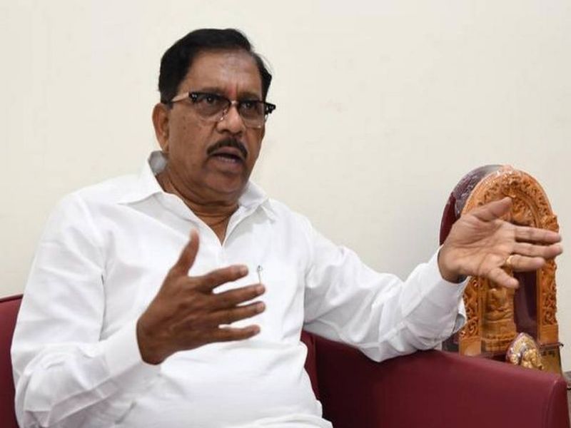 karnataka deputy chief minister g parmeshwar says some in the congress party trying to stop dalits | 'दलित असल्यामुळे मला तीन वेळा मुख्यमंत्री बनण्यापासून रोखले'
