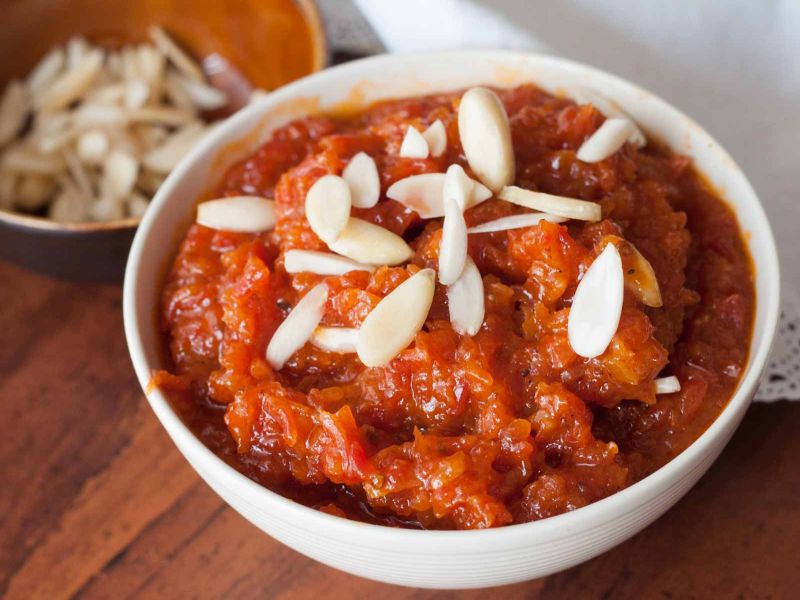 Gajar cha halwa recipe 10 minute recipe of gajar cha halwa you must try this winter | अवघ्या 10 मिनिटांत तयार करा टेस्टी आणि हेल्दी गाजर हलवा!
