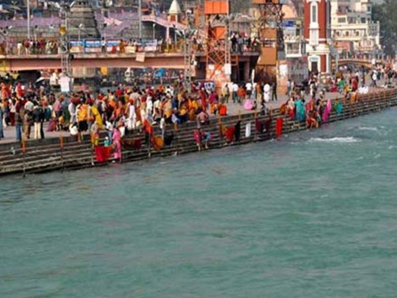Ganga will be saved with everyone efforts | सर्वंकष प्रयत्नांंतूनच गंगा वाचेल