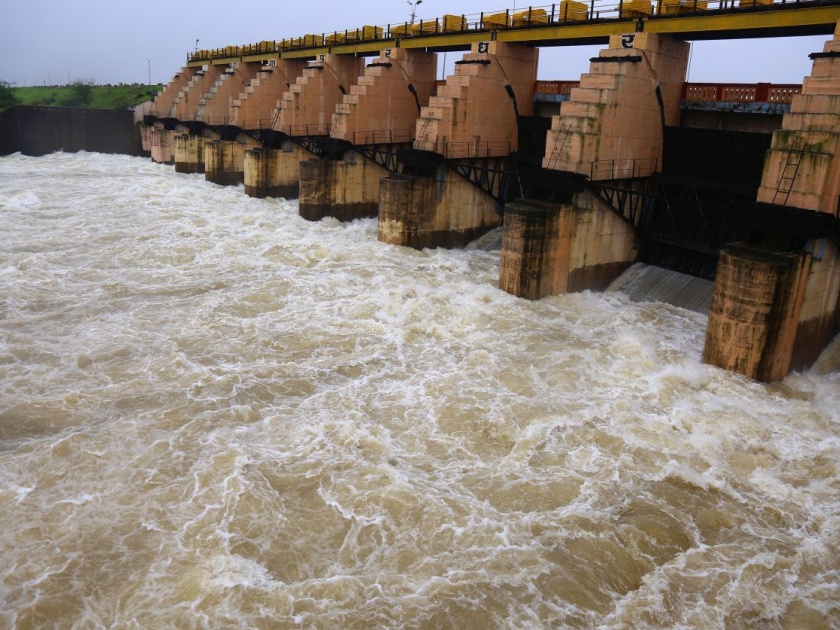 Discharge from Gangapur dam again | गंगापूर धरणातून पुन्हा विसर्ग