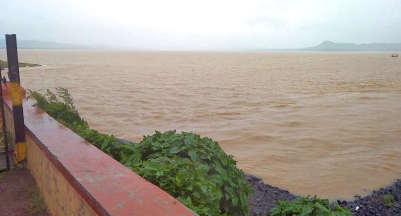 The water storage of Gangapur dam increased by 32 dalaghafu | गंगापूर धरणाचा जलसाठा ३२ दलघफूने वाढला 