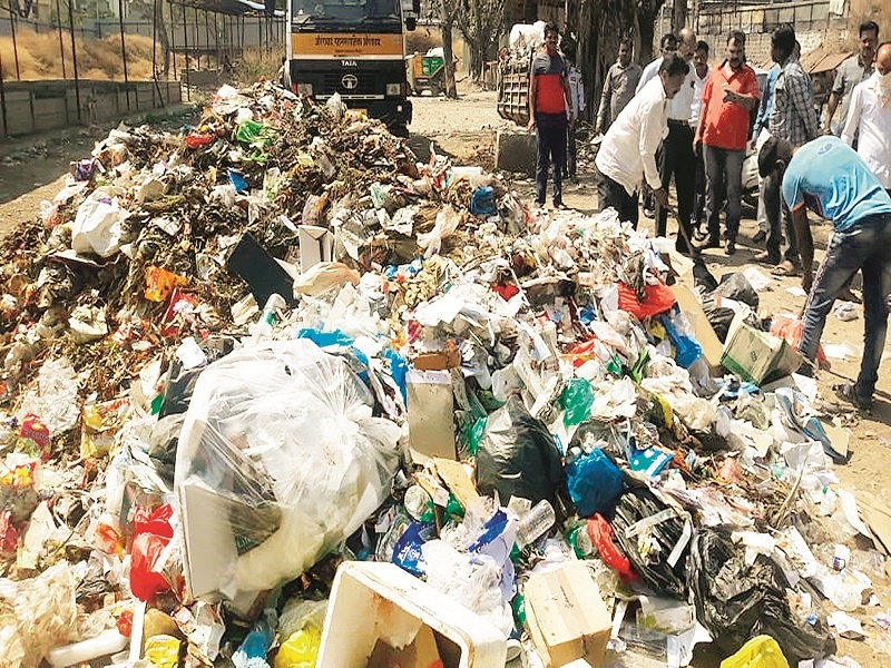 Biomedical West Case Abandoned in Ghati Hospital; Private hospital waste was found | बायोमेडिकल वेस्ट प्रकरणी घाटीला अभय; खाजगी रुग्णालयाचा कचरा सापडला