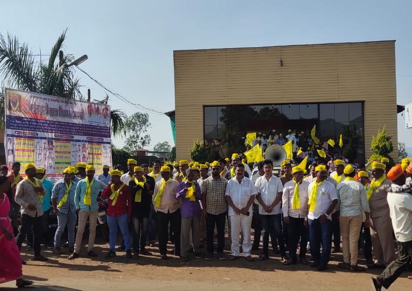 In Bhudargad taluka, the campaign for Gram Panchayat elections is in full swing | भुदरगड तालुक्यात ग्रामपंचायत निवडणुकीसाठी प्रचाराचा जोर शिगेला