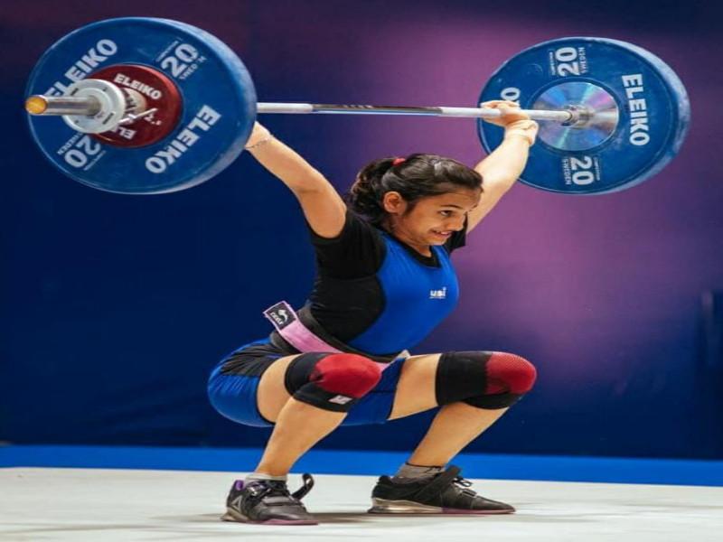 Harshada Garuda of Pune Greece wins gold medal at Junior World Weightlifting Championships | पुण्याच्या हर्षदा गरुडची उत्तुंग भरारी; ग्रीसमध्ये ज्युनिअर जागतिक वेटलिफ्टींग स्पर्धेत पटकवले 'सुवर्णपदक' 