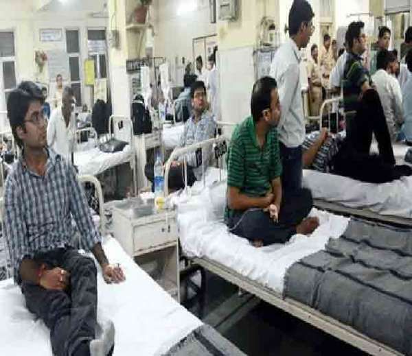 Gastro, Aurangabad, 4000 patients: There is no control even after six days | औरंगाबादमध्ये गॅस्ट्रोचे थैमान, चार हजार रुग्ण : सहा दिवसांनंतरही नियंत्रण नाही