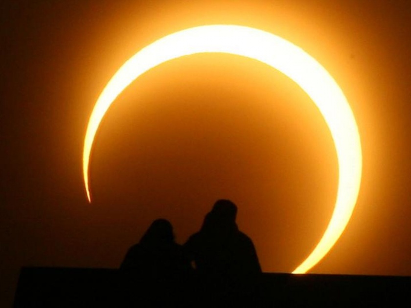 solar eclipse june 2020 live streaming Surya Grahan can see here live in some time | Solar Eclipse 2020 : थोड्याच वेळात यंदाचे सर्वांत मोठे सूर्यग्रहण; 'इथे' LIVE पाहता येणार