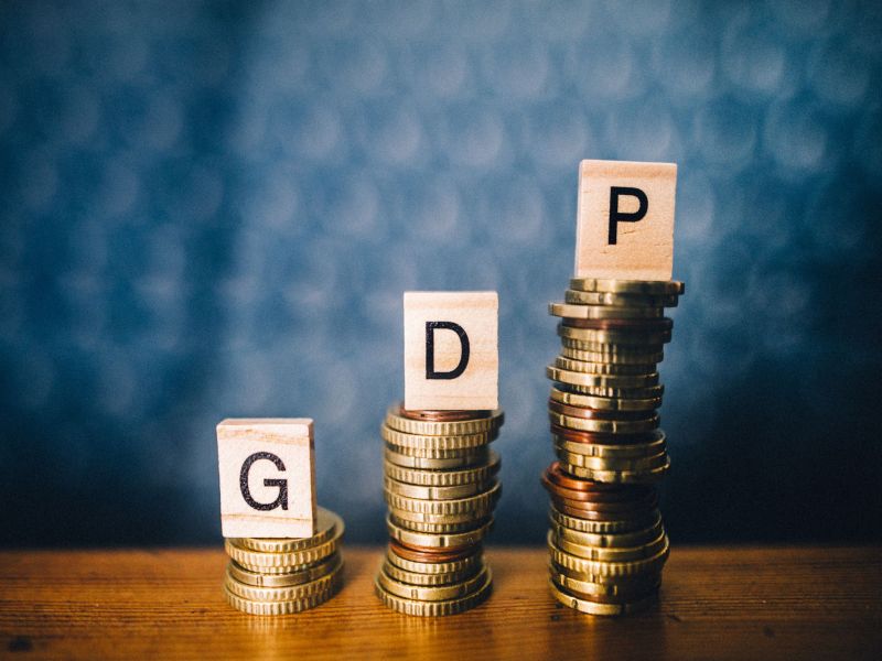 GDP to fall by 10.5 per cent; Fitch's report | जीडीपी १०.५ टक्क्यांनी घसरेल, पुढील वर्षी मात्र अर्थव्यवस्थेचा विकास शक्य; फिचचा अहवाल