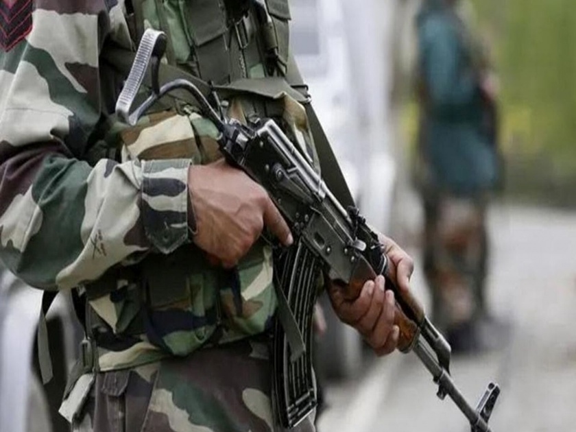 Army jawan dies due to accidental firing | चुकून झाडली गेलेली गोळी लागून लष्करी जवानाचा मृत्यू