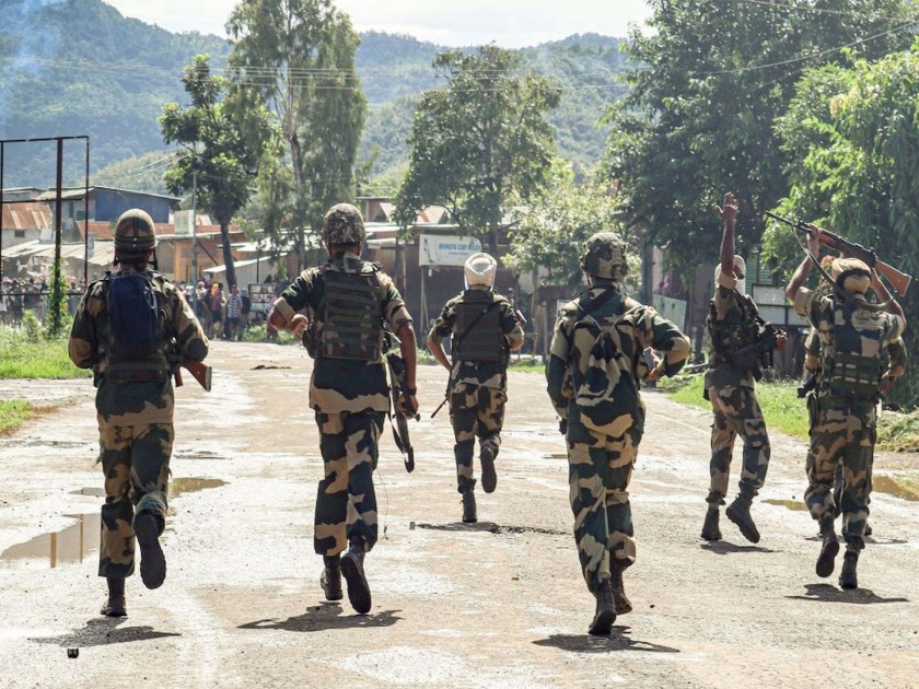 Kidnapping of army officer in Manipur | मणिपूरमध्ये लष्करी अधिकाऱ्याचे अपहरण