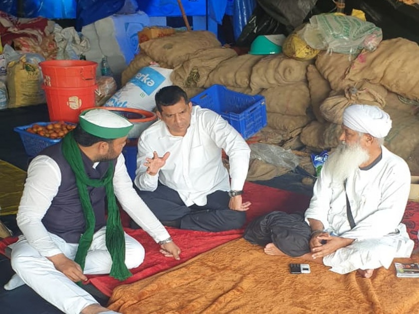 Farmer Protest: Aslam Sheikh visits agitating farmers in Delhi | Farmer Protest: अस्लम शेख यांनी घेतली दिल्लीतील आंदोलनकर्त्या शेतकऱ्यांची भेट