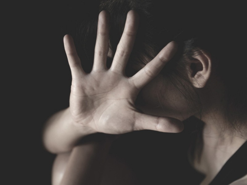 A teacher sexually assaulted a minor girl in Neera | नीरा येथे शिक्षकाचा अल्पवयीन मुलीवर लैंगिक अत्याचार