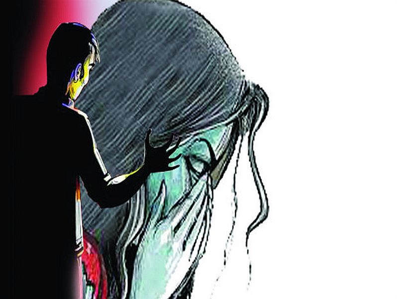In Nagpur, the girl threatened acid attack and chased chitli | नागपुरात विद्यार्थीनीला दिली अ‍ॅसिड हल्ल्याची धमकी, पाठलाग करून दिली चिठ्ठी