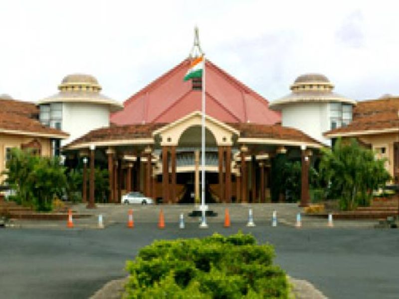 Goa: Goa Cabinet reshuffle, bjp workers are unhappy ? | गोवा : मंत्रिमंडळ विस्ताराविषयी भाजपामध्ये कुरबूर का?