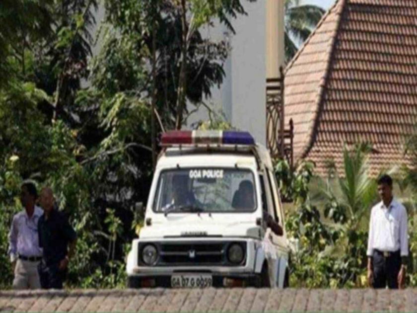 Goa Crime Pooja Sharma prime suspect in house demolition case, has been summoned by the police | पूजा शर्माला चौकशीला यायला वेळ नाही; तारीख बदलून देण्याची पोलिसांकडे मागणी