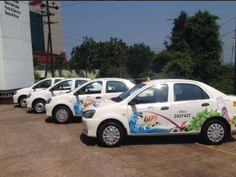 Tourism Corporation's initiative to ensure taxi business in Goa | गोव्यात टॅक्सी व्यवसायिकांना खात्रीचा धंदा देण्यासाठी पर्यटन महामंडळाचा पुढाकार