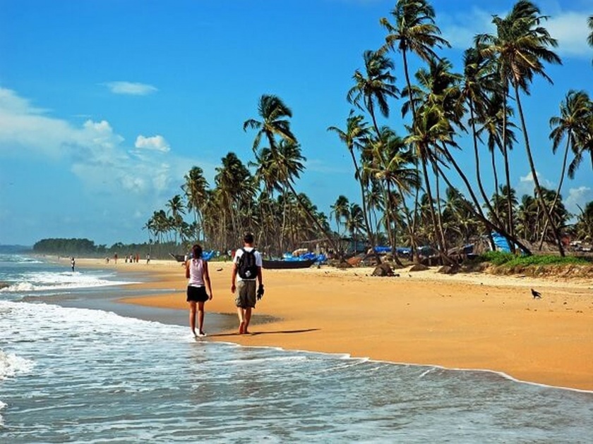 CoronaVirus Is it dangerous to start Goa tourism in Corona period? vrd | CoronaVirus News : कोरोना काळात गोव्याचे पर्यटन नव्याने सुरू करणे धोक्याचे?