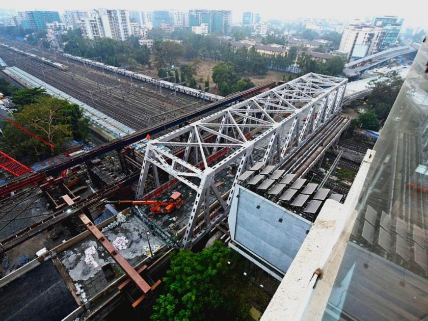 gokhale bridge misses once again start to one lane still has 10 days of work left in mumbai | गोखले पुलाचा मुहूर्त पुन्हा एकदा हुकला; अद्याप मार्गिकेचे १० दिवसांचे काम बाकी 