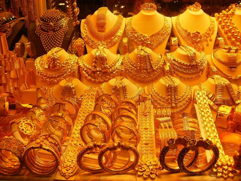 Cost plating to 'Gold' in Nagpur: Consumers' purchases have increased | नागपुरात सोन्याला किमतीचा ‘मुलामा’ : ग्राहकांची खरेदी वाढली