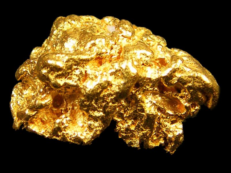30 lakh gold was seized at Nagpur airport | नागपूर विमानतळावर ३० लाखांचे सोने पकडले