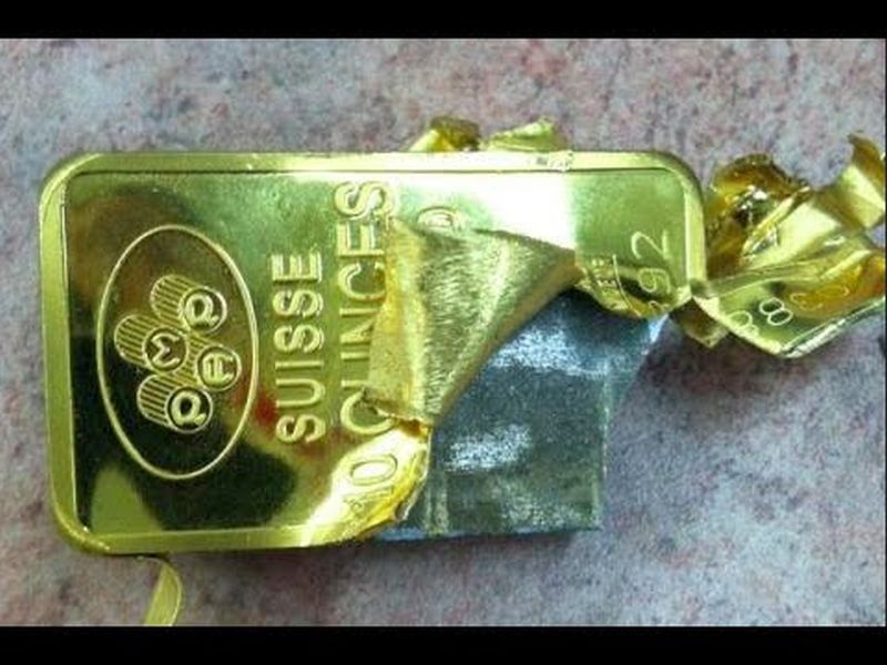  The gold mangulasutra worth Rs 30,000 worth of extortion by showing an old woman biscuit with gold biscuits | वृध्द महिलेस सोन्याचे बिस्कीट देण्याचे आमिष दाखवून भामट्यांनी तीस हजार रूपये किमतीचे सोन्याचे मंगळसुत्र लांबविल्याची घटना