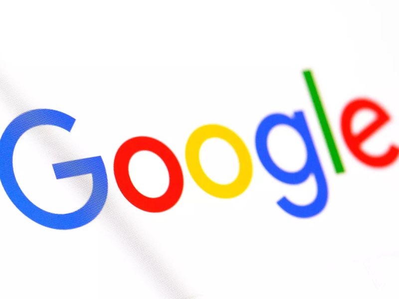 Google's online go-between Google has misplaced the option to change details | ऑनलाइन ठगांची ‘गुगल’ला गुगली, तपशील बदलण्याच्या पर्यायाचा गैरवापर