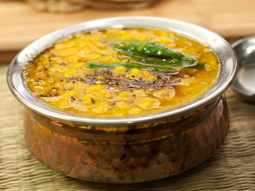 Summer special green daal recipe in marathi | उन्हाळ्यासाठी फायदेशीर ठरते ग्रीन डाळ; जाणून घ्या रेसिपी