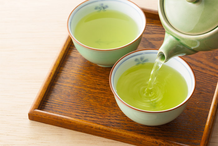 Lemon, green tea is dangerous; Dietitian opinion | लेमन, ग्रीन टीचे अतिसेवन धोकादायक; आहारतज्ज्ञांचे मत
