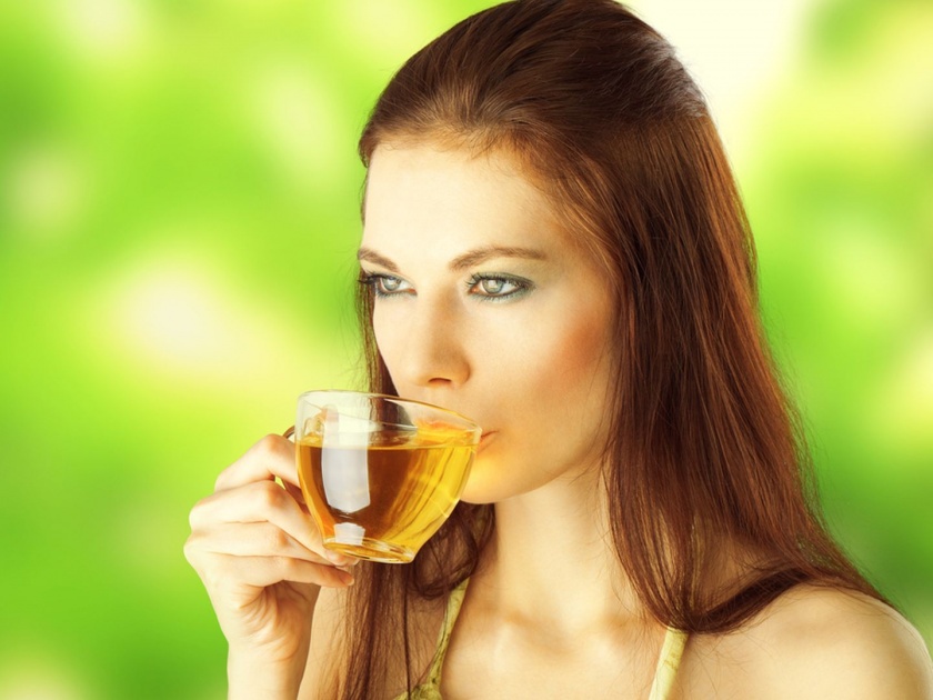 Avoid these mistakes at any cost while drinking green tea | ग्रीन टी पिताना तुम्हीही करता का या चुका?; पडू शकतात महागात