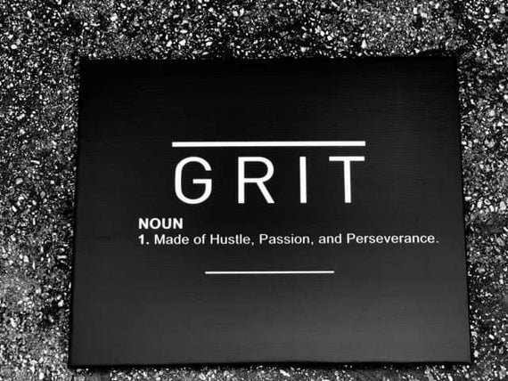 grit .. that makes one successful with talent & skills.. let's check how. | टॅलण्ट + कौशल्य यांना 'ह्या ' गोष्टीची  जोड देताय तुम्ही? देत असाल  तर  जिंकाल .. नाहीतर 