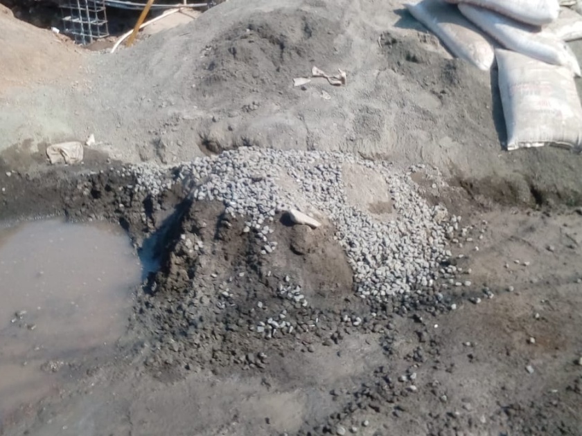 Sakde to the District Collector of Vanava Samata Parishad, construction of Samaj Mandir will be done in Greece instead of sand | वणवा समता परिषदेचे जिल्हाधिकाऱ्यांना साकडे, समाज मंदिराचे बांधकाम रेतीऐवजी ग्रीटनं