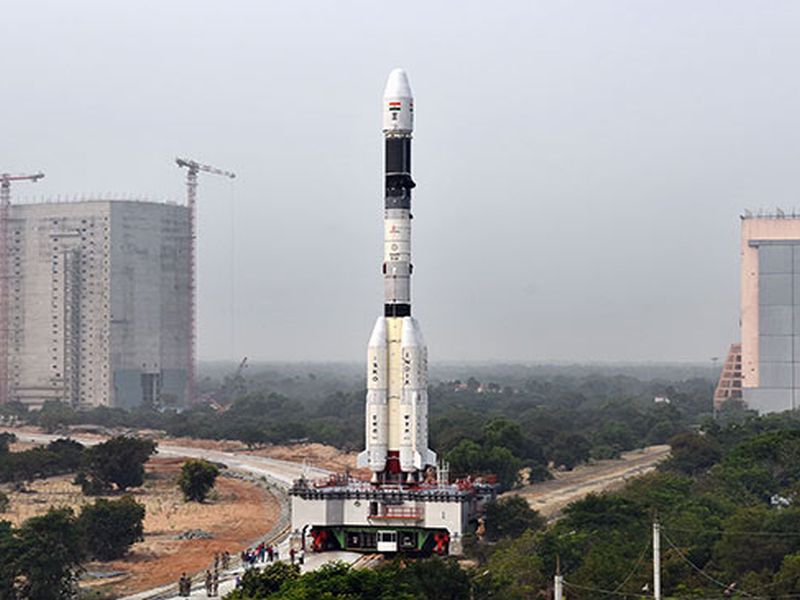 Isro’s GSLV Mk-II places GSAT-6A in orbit, sets ball rolling for bigger missions | ISROची गगन भरारी, GSAT-6Aच्या यशस्वी प्रक्षेपणानं लष्कराच्या सामर्थ्यात वाढ होणार