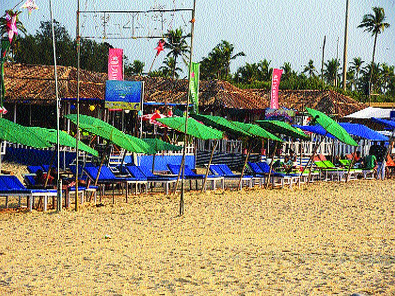 Goa beaches are heard as tourists retreat! | पर्यटकांनी पाठ फिरवल्याने गोव्याचे किनारे सुने सुने!