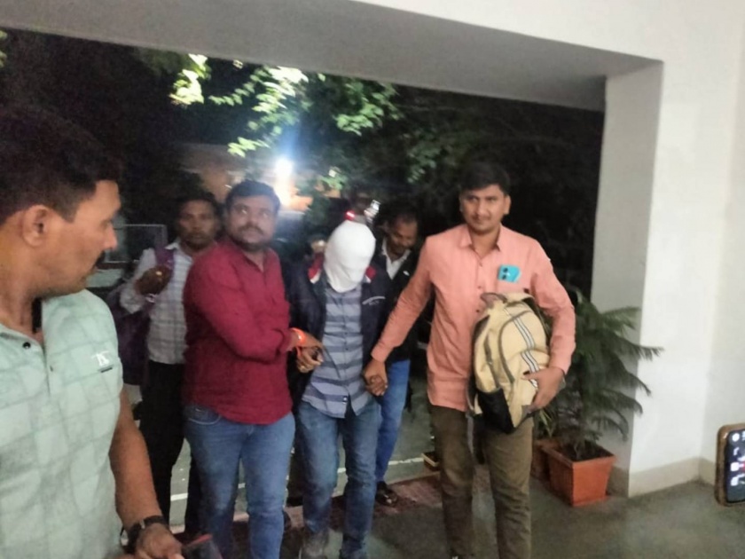 Two jailed for bribing GST officer; There is only excitement in Khamgaon | जीएसटी अधिकाऱ्याला लाच देणारे दोघे जेरबंद; खामगावात एकच खळबळ