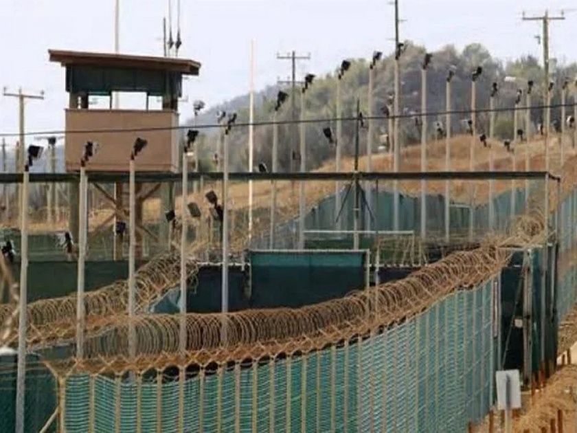 Worlds most expensive prison Guantanamo bay detention camp Cuba | 'या' तुरूंगात एका कैद्यावर वर्षाला खर्च केले जातात ९३ कोटी रूपये, सुरक्षेचा खर्च वाचून जाल चक्रावून!