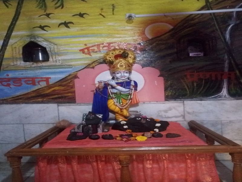 Shrikrishna Mandir Yatra Yatra from Guadhe in Bhadgaon taluka | भडगाव तालुक्यातील गुढे येथे आजपासून श्रीकृष्ण मंदिर यात्रोत्सव