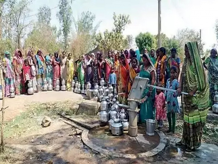 bridegrooms came in Doorstep in Gujarat; But there was no water... Read what happened next | गुजरातमध्ये वरात आलेली दारात; पण प्यायलाही पाणी नव्हते...वाचा पुढे काय घडले...