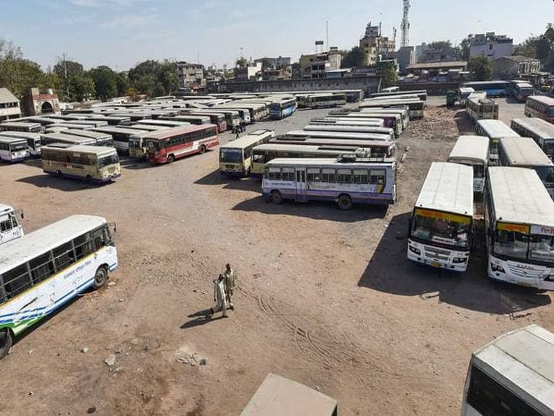 Gujarat: Bus conductor loses Rs 15 lakh in salary over Rs 9 | अवघ्या 9 रुपयांसाठी बस कंडक्टरला बसणार 15 लाखांचा फटका!