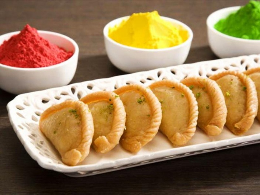 Holi Special 2019 How to make holi special sweet snacks and thandai recipe in easy way | Holi 2019 : होळीसाठी स्वतः तयार हटके पदार्थ; जाणून घ्या रेसिपी
