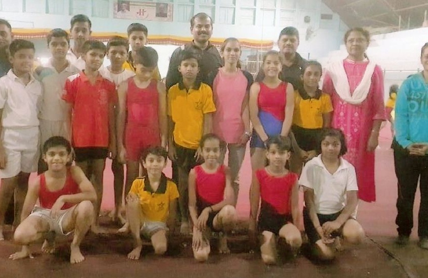 Amravati team departs for state championship of gymnastics | राज्य अजिंक्यपद जिम्नॅस्टिक स्पर्धेसाठी अमरावतीचा संघ रवाना