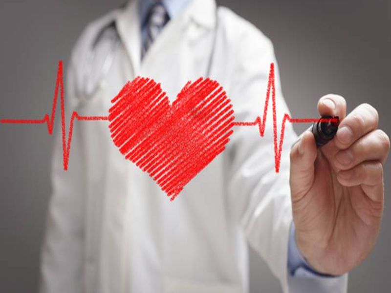  Lifestyle changes to control heart attack! Expert Advice | हृदयविकारावर नियंत्रण ठेवण्यासाठी जीवनशैलीत करा बदल! तज्ज्ञांचा सल्ला