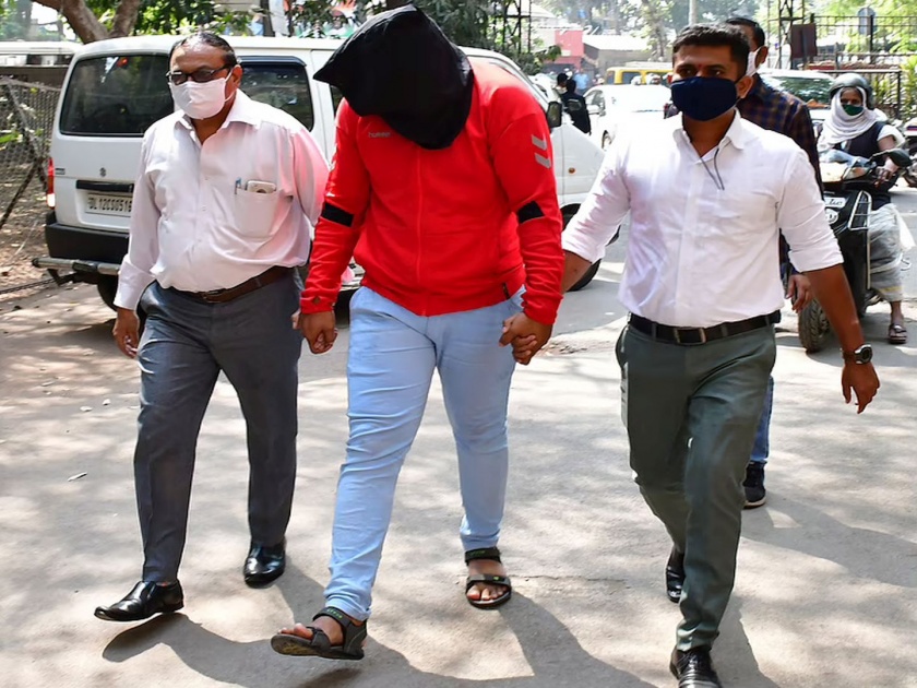 Mumbai Crime Branch Makes Ninth Arrest In Porn Racket Case | पॉर्न फिल्म प्राॅडक्शन रॅकेट प्रकरणी सूरतमधून तन्वीर हाश्मीला अटक