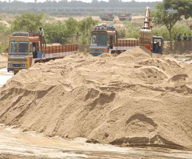 Create a new policy for the sand ghat auction | रेती घाट लिलावासाठी नवीन धोरण तयार करा