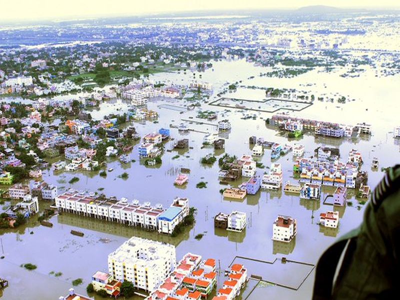 Roads waterlogged, many trains cancelled, rivers flooded... flooded due to heavy rains Tamil Nadu | रस्ते जलमय, अनेक ट्रेन रद्द, नद्या तुडुंब भरल्या... तमिळनाडूत पावसाचा कहर, पाहा Video