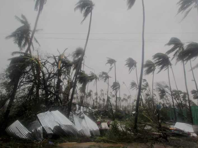 Cyclone Tauktae Alert Maharashtra: What will be the effect of Tautke Cyclone in Maharashtra?, lets know! | Cyclone Tauktae Alert Maharashtra: सलग दुसऱ्या वर्षी किनारपट्टीवर संकट! तौत्के चक्रीवादळाचा महाराष्ट्रात कुठे अन् काय परिणाम होणार?