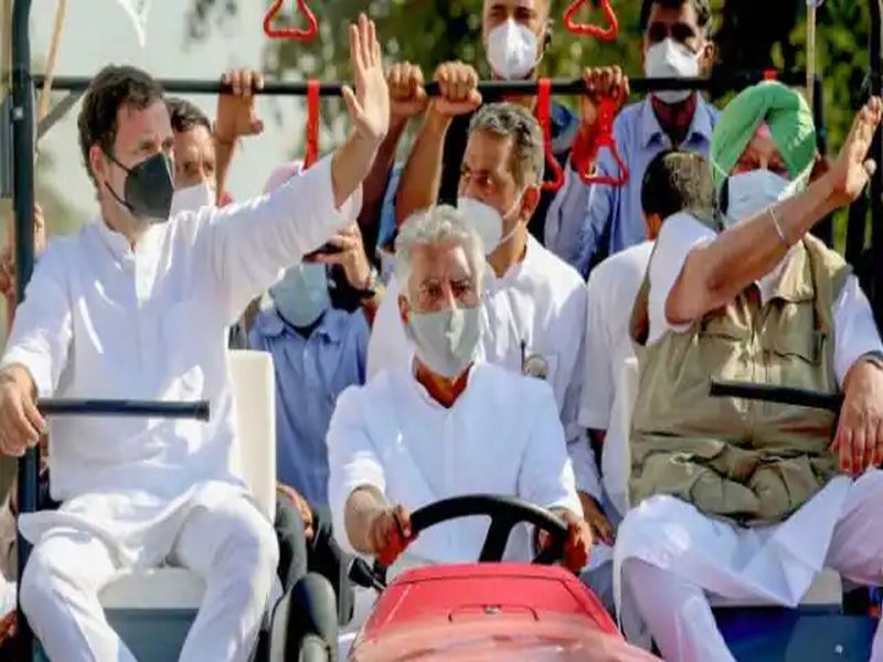 Former MP Sunil Jakhar is likely to be the next Chief Minister of Punjab. | पंजाबमध्ये मोठी घौडदौड; 'या' व्यक्तीच्या गळ्यात पडणार मुख्यमंत्रिपदाची माळ?, हालचालींना वेग